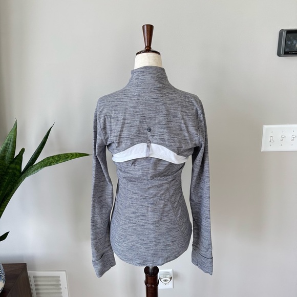 Lululemon 🍋 Define Blue Stripe Jacket - Picture 4 of 10